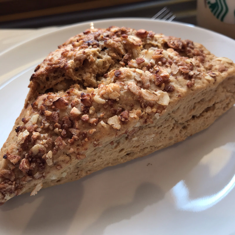 アメリカンスコーンメルティチョコナッツ(スターバックスコーヒー 鶴川店)