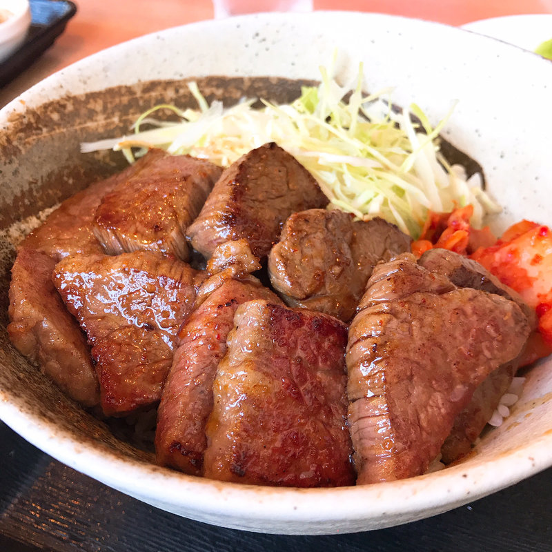 ランプ丼御膳 肉増し(美味しいお肉の店 やまの)
