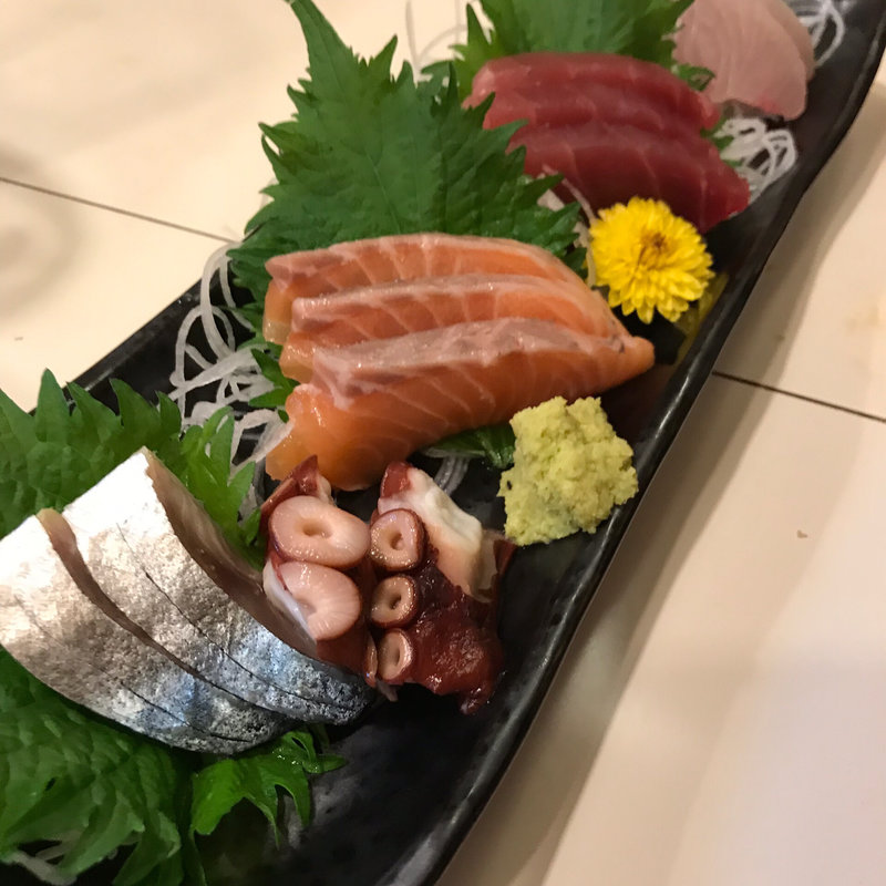 お造り盛り合わせ(大衆酒場寿海本店 )