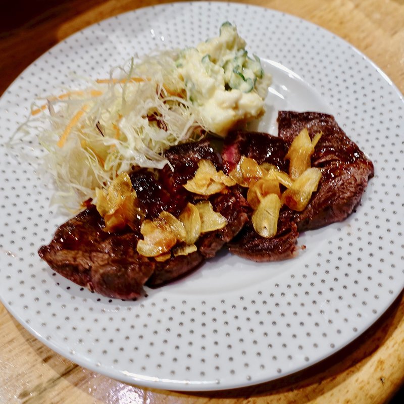 ステーキ(立ち呑み 炙 ぜがわ)