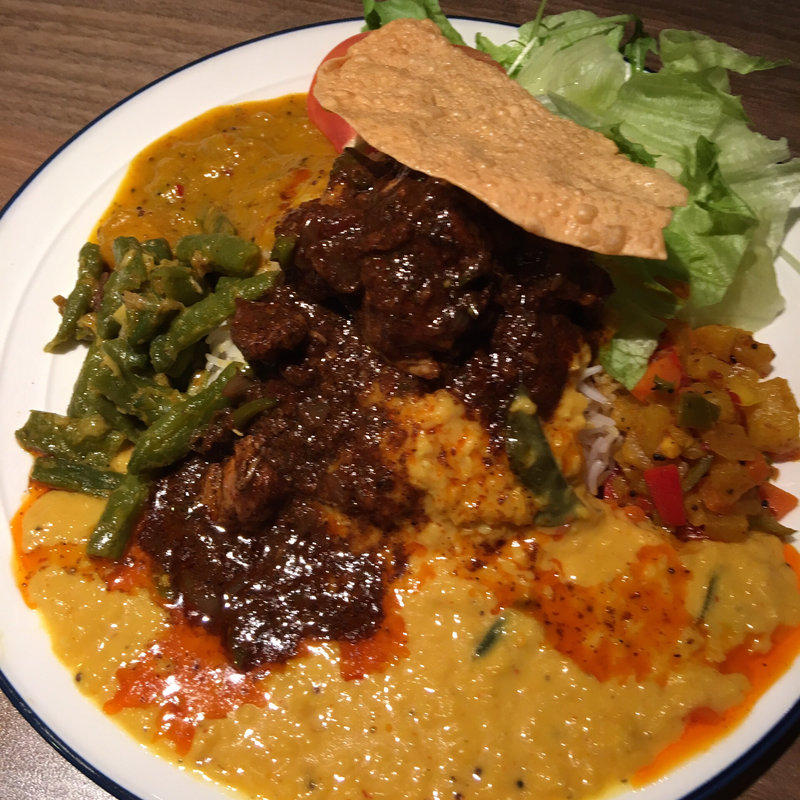 スリランカカレープレート(Apsara Restaurant&Bar (アプサラ レストラン&バー))