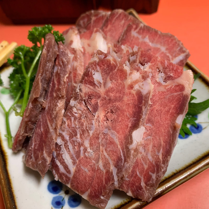 馬刺し(焼き餃子 いろは)