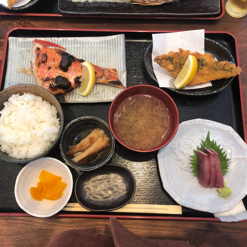 金目鯛塩焼き定食(めしや 大磯港)