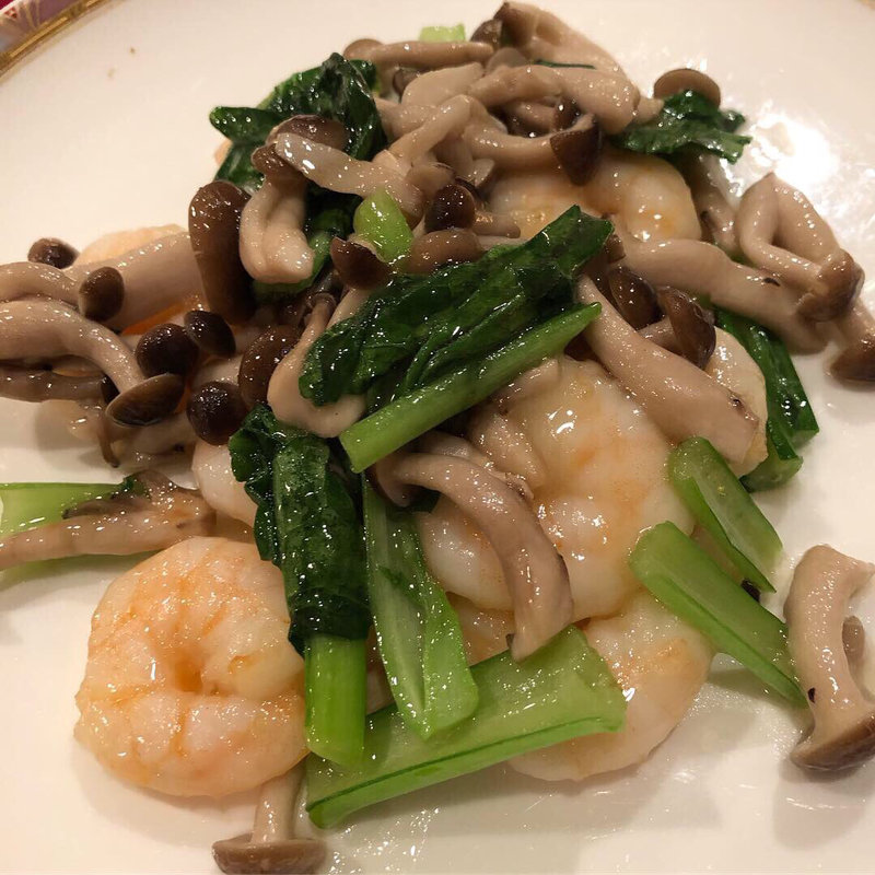 海老の青菜炒め(桃花苑)