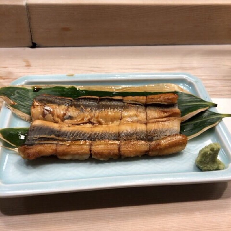 アナゴ笹焼き(金井寿司)