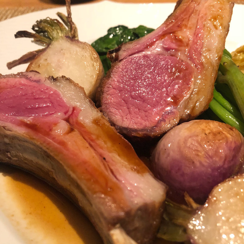 フランス産仔羊背肉のロースト(au deco )