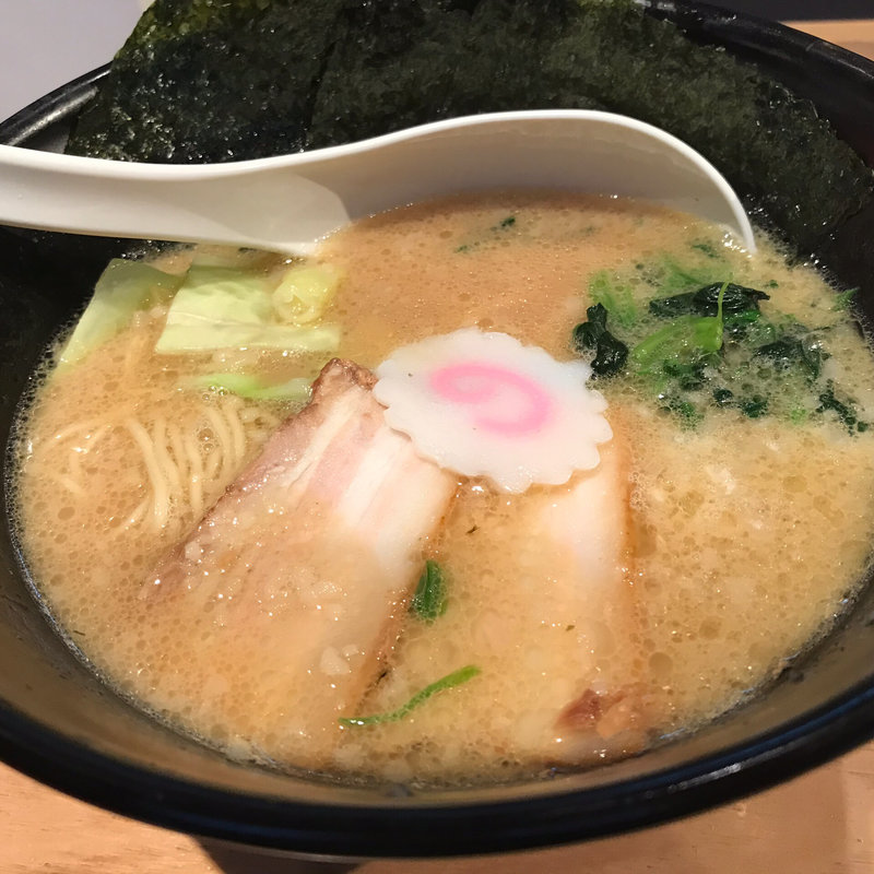 黒(TOKYO豚骨BASE MADE by 一風堂 ペリエ海浜幕張)