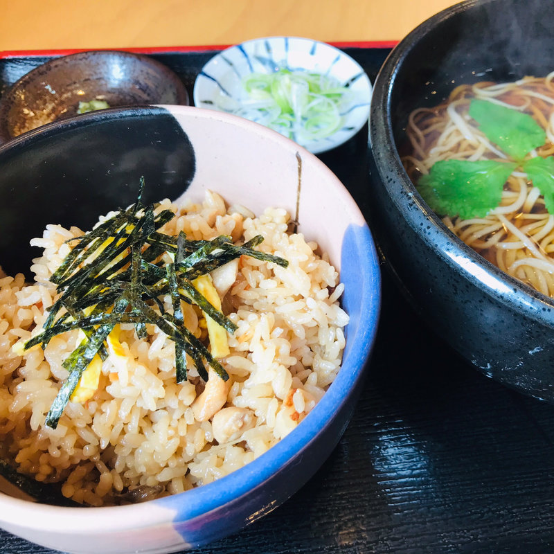 とりめしセット(そば処匠庵 )