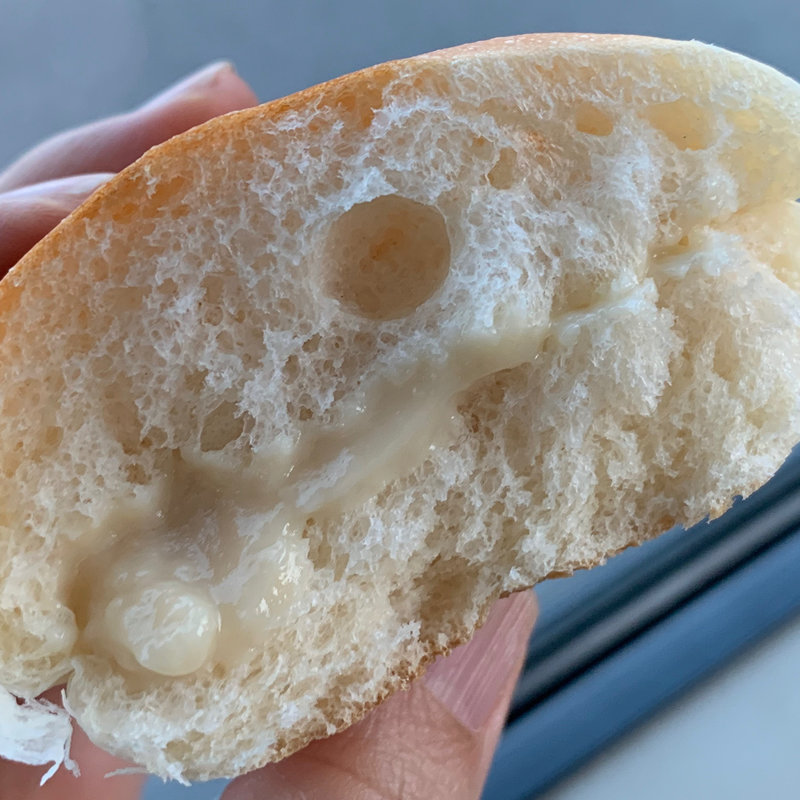 クリームパン(あずまぱん )