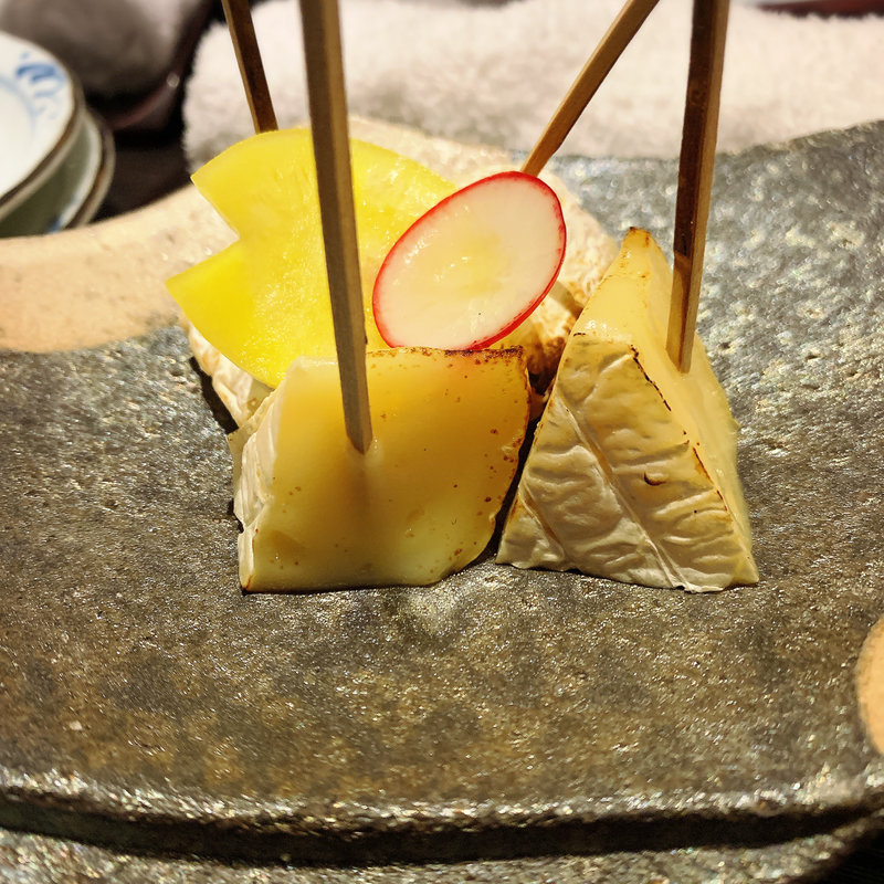 カマンベール味噌漬け焼き(炉端の佐藤 中目黒本店)