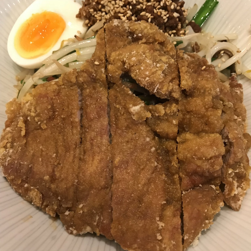汁なし排骨坦々麺(担々麺 かつぎや)