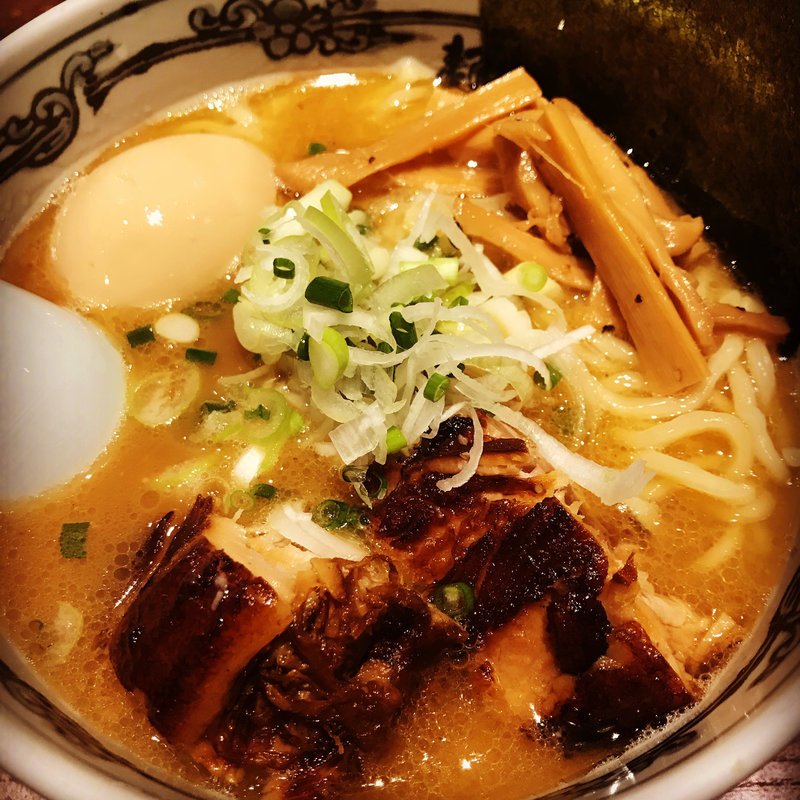 味玉ら〜麺(麺屋武蔵 神山 （カンザン）)