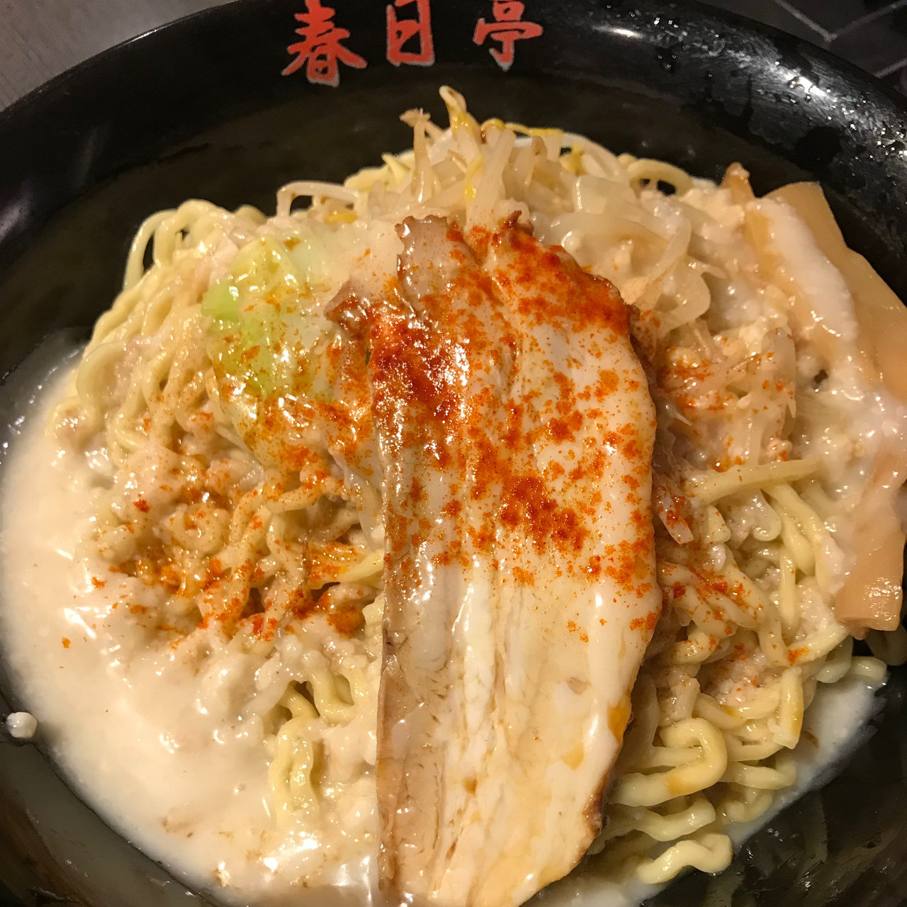 鳥豚（とりとん）油そば 並(油そば専門店春日亭 神田店 （カスガテイ）)の口コミ一覧 | おいしい一皿が集まるグルメコミュニティサービス「SARAH」