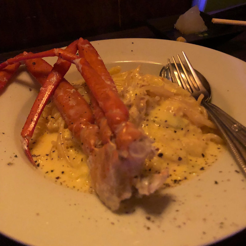 カニとキャベツのクリームソースパスタ(カーヴ隠れや 和歌山店 )