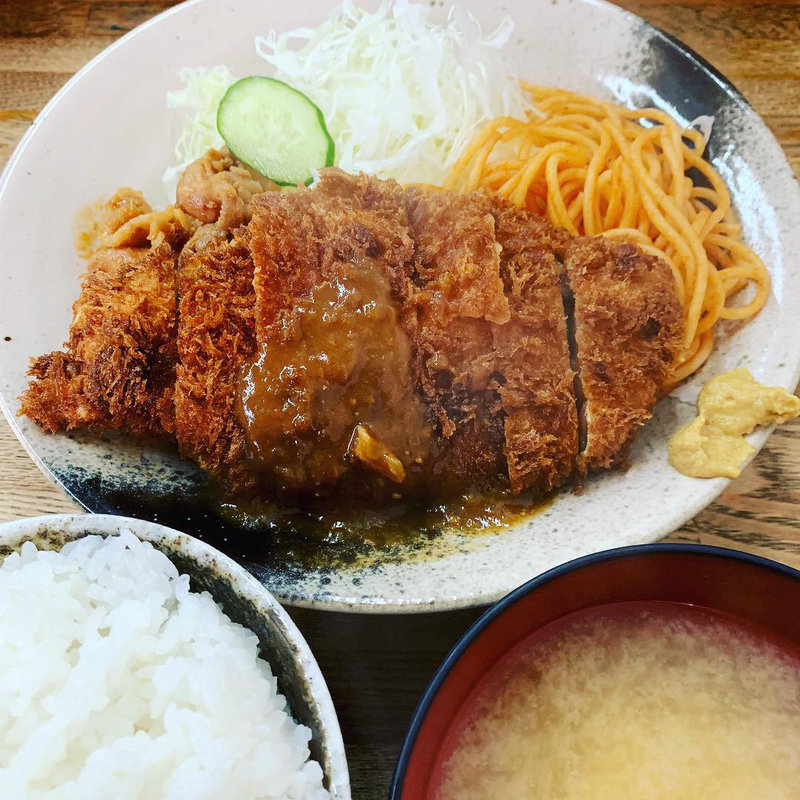 とんかつ(キッチン グラン )