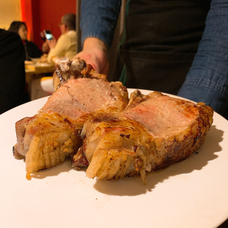 自家熟成肉のレンガ焼き(ペペロッソ )