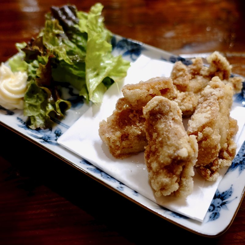 手羽先唐揚げ（二本）(立吞み処 ぎをんのえりぃ)