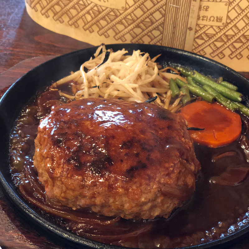 ウェスタンママハンバーグ(かうぼーい 千日前本店)