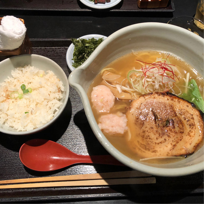 銀笹らーめん（白醤油）(銀笹 （ぎんざさ）)