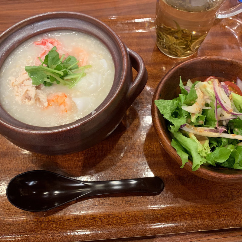 三種海鮮のお粥(粥餐庁（かゆさんちん）KITTE博多店)