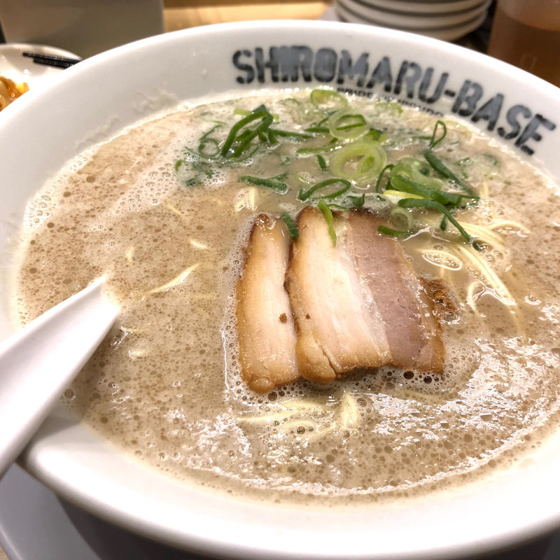 (イップウドウ シロマル ベース 渋谷店)