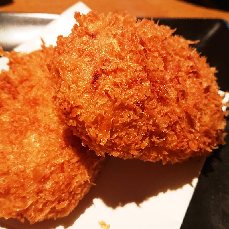 チーズたっぷり とりすきチーズコロッケ(とり鉄 京急川崎駅前店)