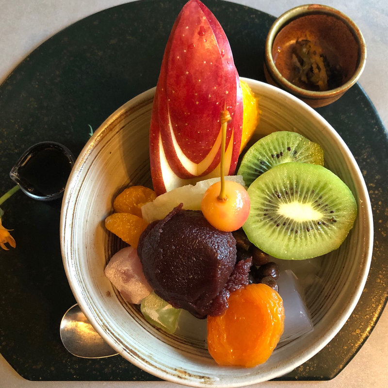 フルーツあんみつ(茶房 雲母)