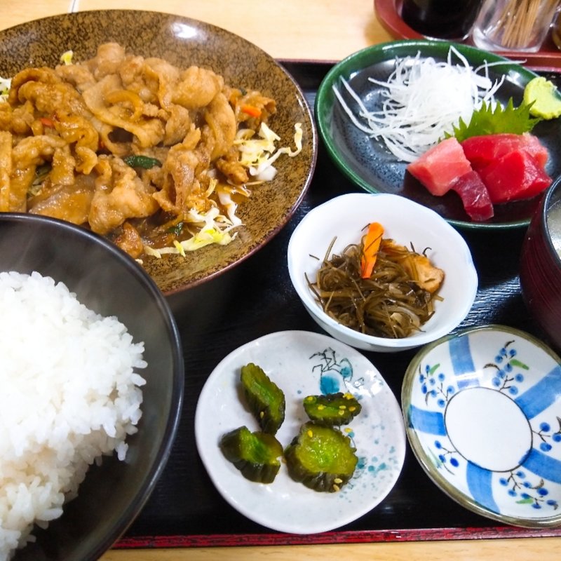 スタミナ焼きマグロ付き(定食 卓味)