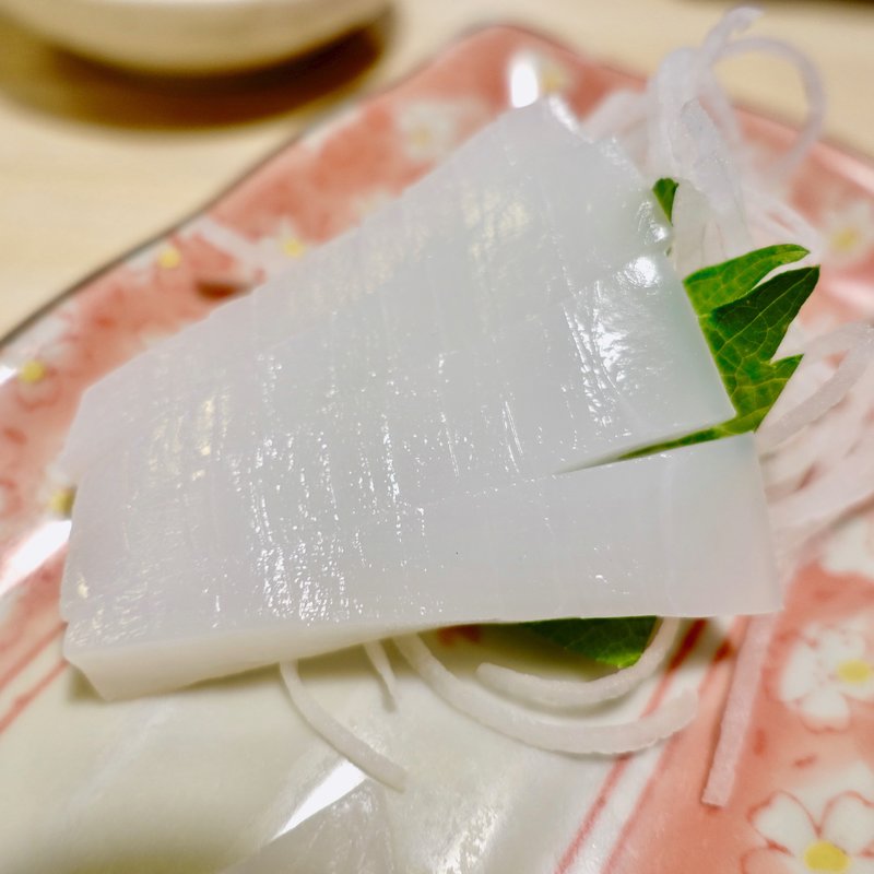 アオリイカ造り(立ち呑み天ぷら 魚漁 京橋店)