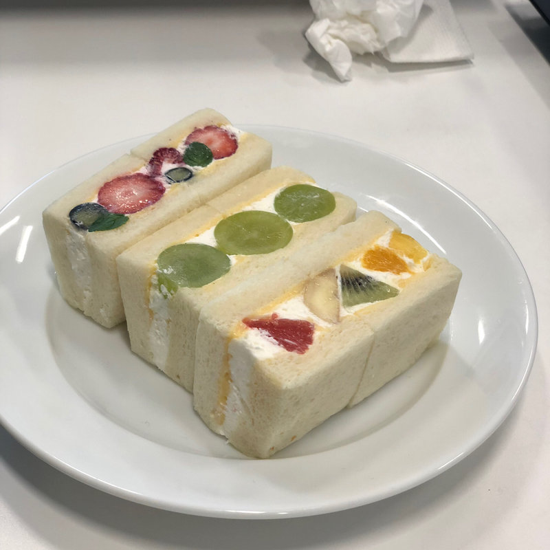 (チャーリーズ)