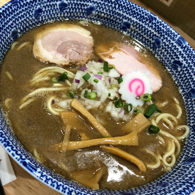 魚介ラーメン(厳選煮干ラーメン 初代 にぼ助 )