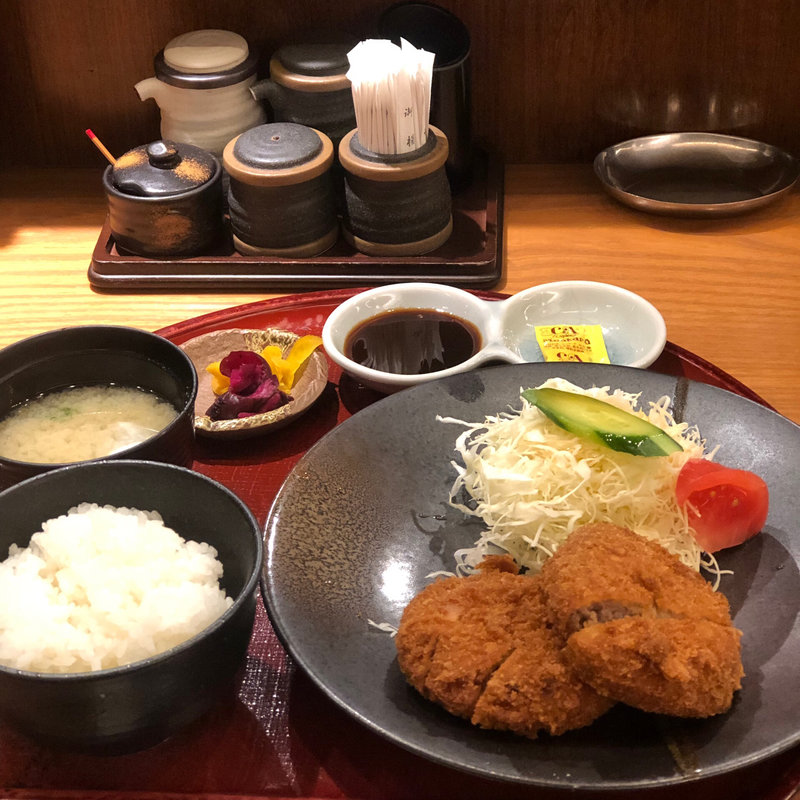 ミンチカツ定食(孫兵衞)