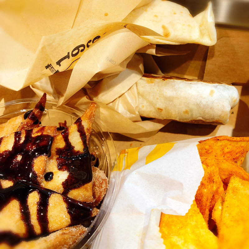 BigBellBox(TACO BELL タコベル 阪急三番街店)