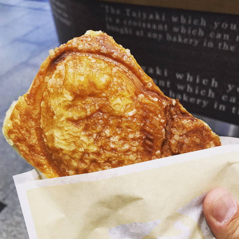 クロワッサンたい焼 カスタード(築地銀だこ ヨドバシAKIBA店)