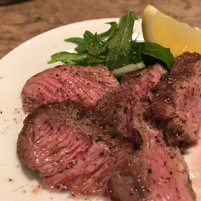 ラムのステーキ(メグスタ 警固歩道橋酒場)