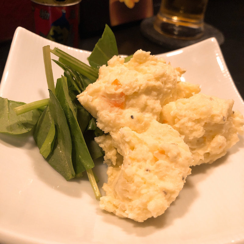 ポテトサラダ(新橋 牛もつ DAI)