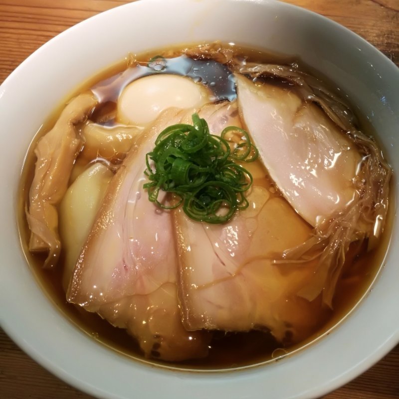 特製醤油ラーメン(ラーメン屋 トイ・ボックス)