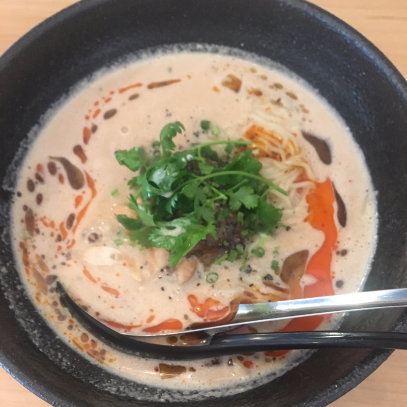 胡麻担担麺(濃厚担担麺 博多 昊(おおぞら))