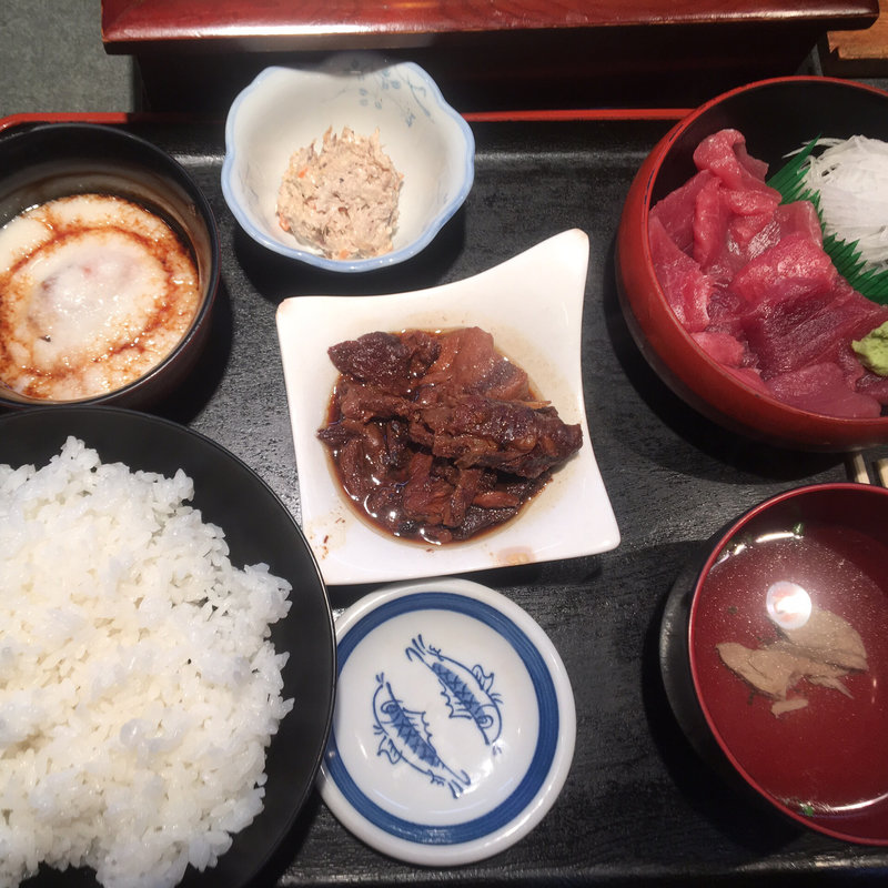 昼定食（B)(まぐろ料理紀文)