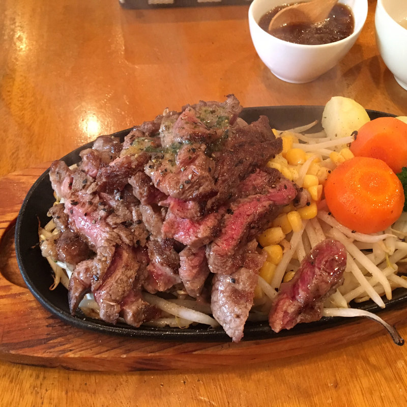 ステーキ(ここん家 （ココンチ）)