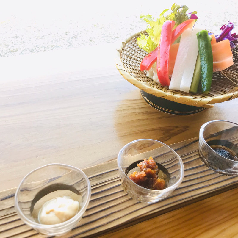 食前 野菜盛り合わせ（無料）(古民家ダイニング稲空)