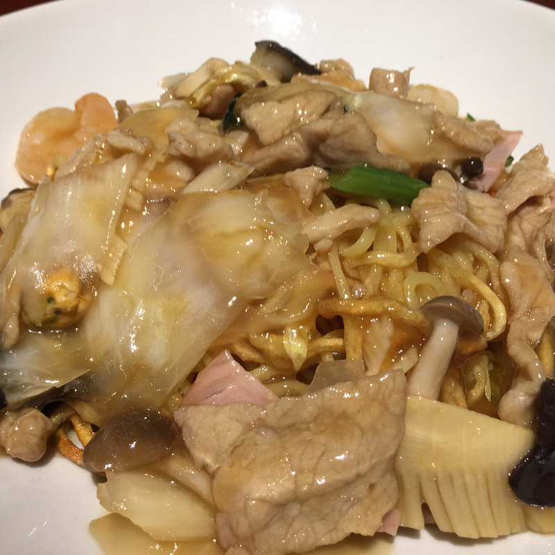 五目あんかけ焼きそば(台湾家庭料理 大公)