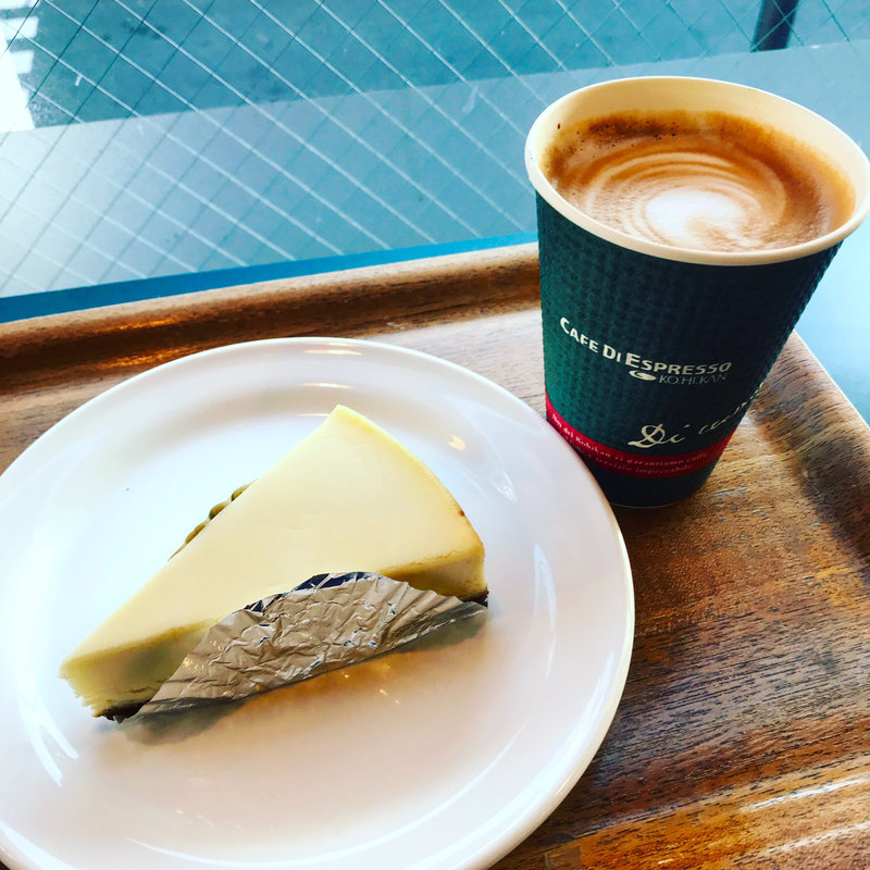 チーズケーキセット(CAFE DI ESPRESSO 珈琲館 綾瀬店 （カフェ・ディ・エスプレッソ コーヒーカン）)