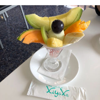 フルーツパフェ(フルーツショップ キヨカ)