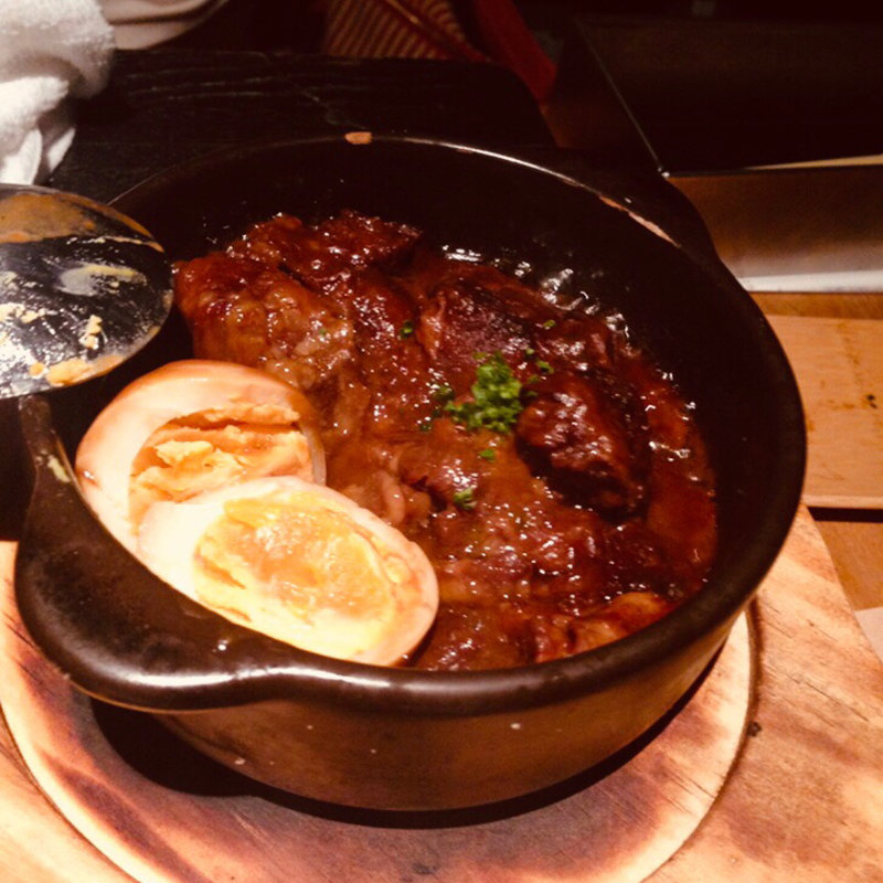 柔らかく煮込んだ牛肉のデミグラス八丁味噌シチュー(なっぱjuicy)