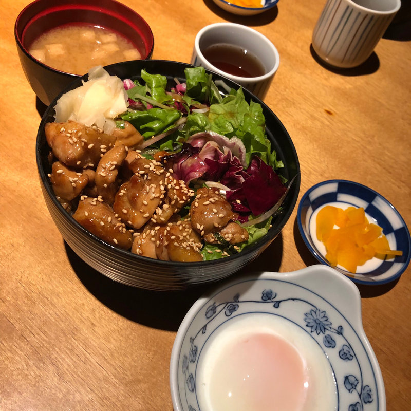 鶏の照り焼き丼(味処藤の坊本店)