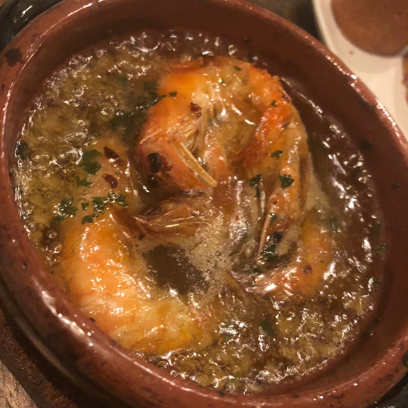 海老のアヒージョ(フレスカ オイスターバー&キッチン)