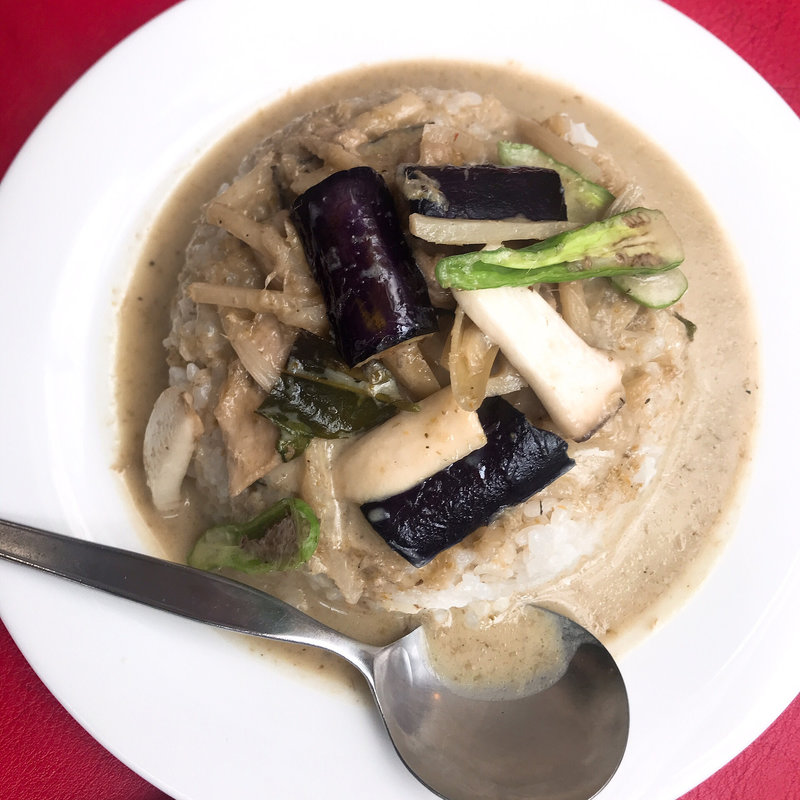 グリーンカレー(チャオチャオバンブー 神宮前店)