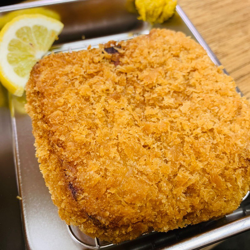 ハムカツ(大衆酒場 かど鈴)