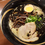 薫(伝統熊本豚骨 伝)